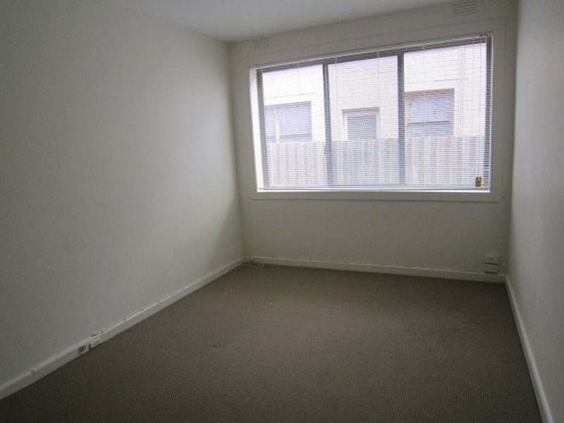 1/9 Daley Street, Elwood VIC 3184