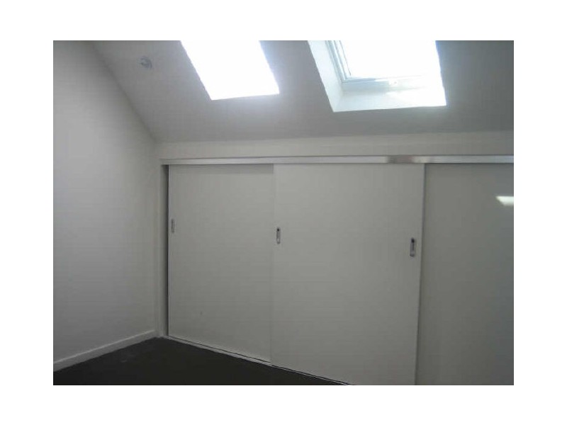 8/300-302 Inkerman Road, St Kilda East VIC 3183