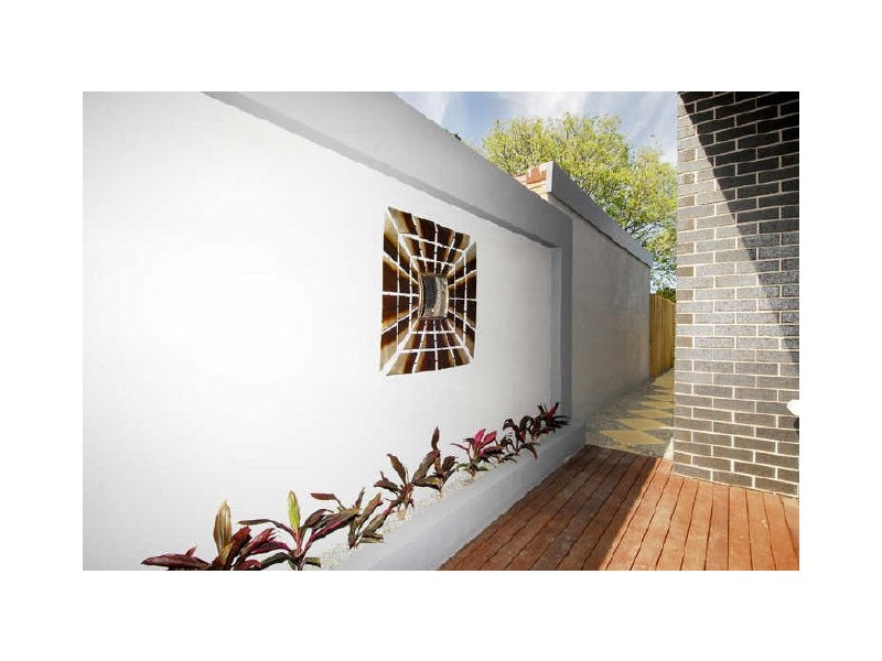 10 Norman Street, Mckinnon VIC 3204