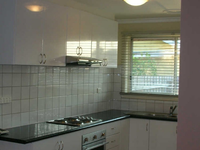 2/12 Argyle Avenue, Chelsea VIC 3196