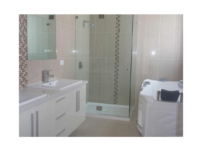 1/6 Wrixon Avenue, Brighton East VIC 3187