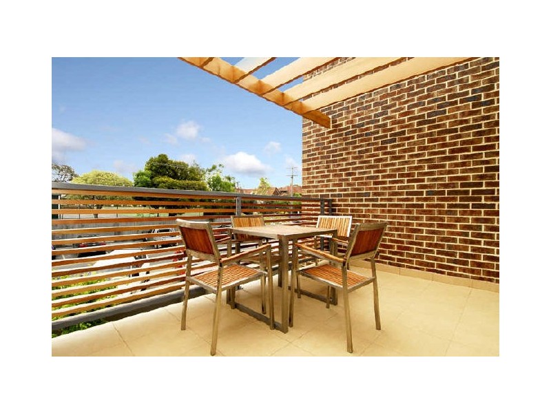 12 Cedar Street, Caulfield South VIC 3162