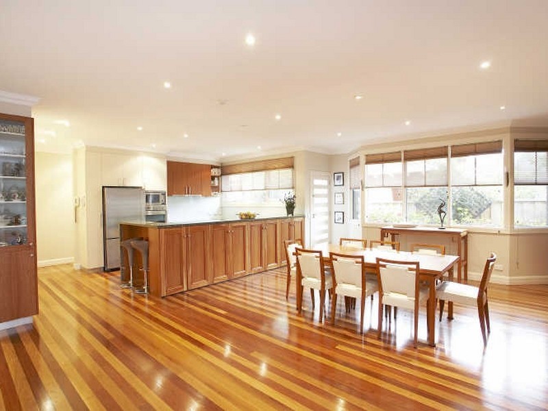 215a Kambrook Road, Caulfield VIC 3162