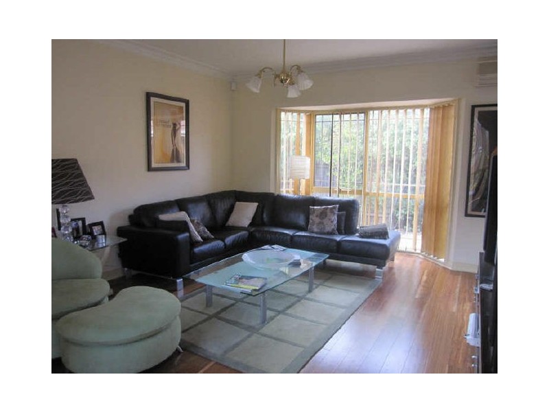 2/42 Murray Road, Mckinnon VIC 3204