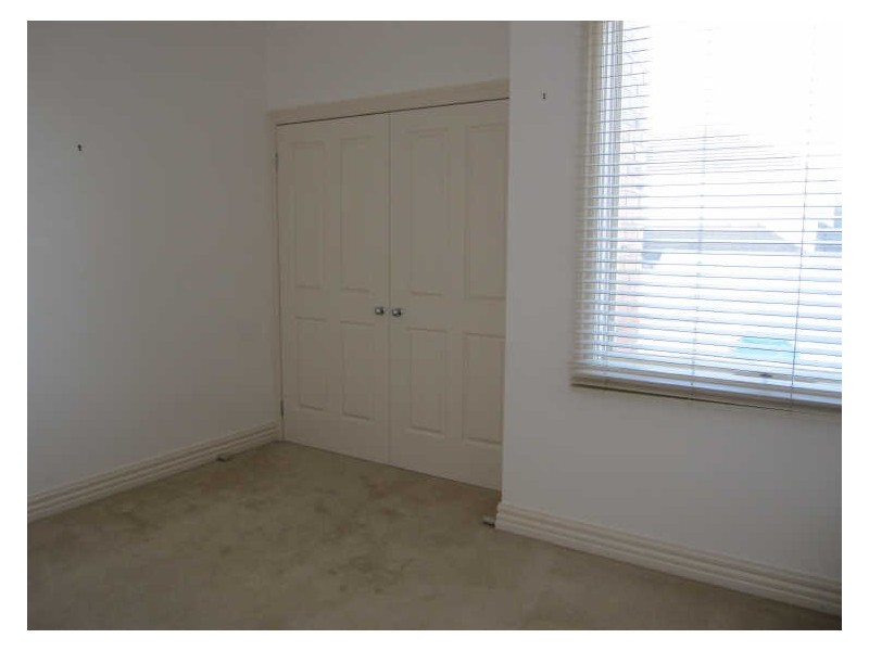 1/10 Charles Street, Brighton East VIC 3187