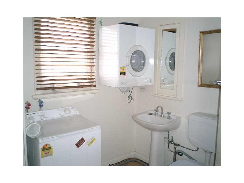 11/75 Queens Road, Melbourne VIC 3000