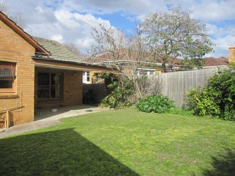 700 Hawthorn Road, Brighton East VIC 3187