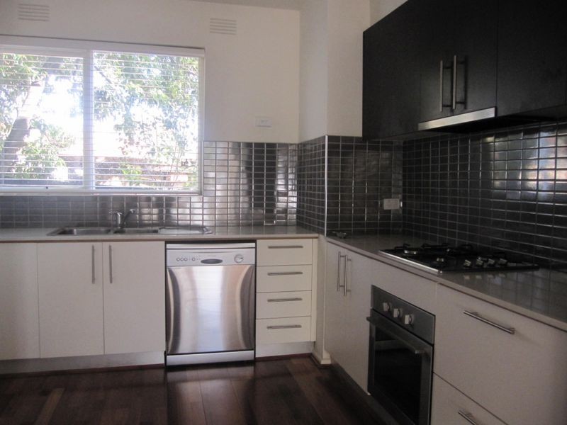 3/2A Bokhara Road, Caulfield South VIC 3162