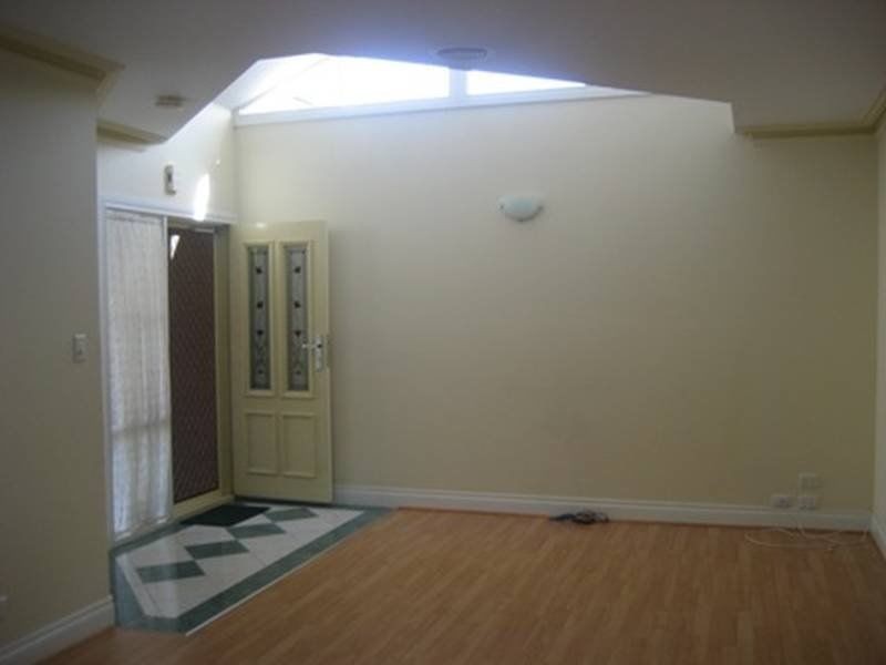 3/57 Almond Street, Caulfield South VIC 3162