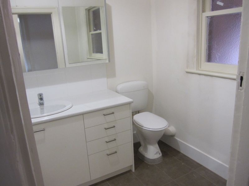 1/360 Carlisle Street, St Kilda East VIC 3183