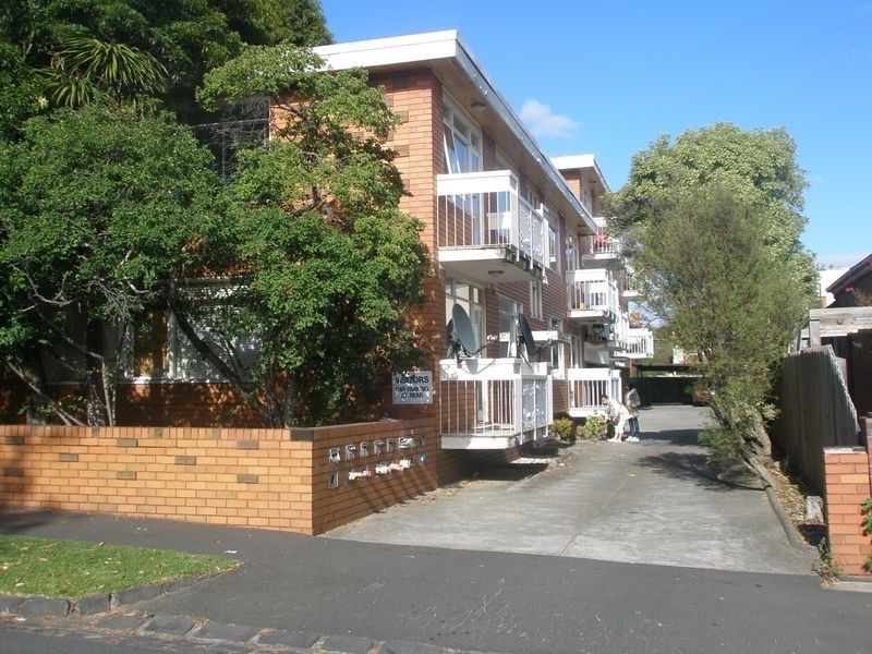 1/1 Gladstone Street, Kew VIC 3101