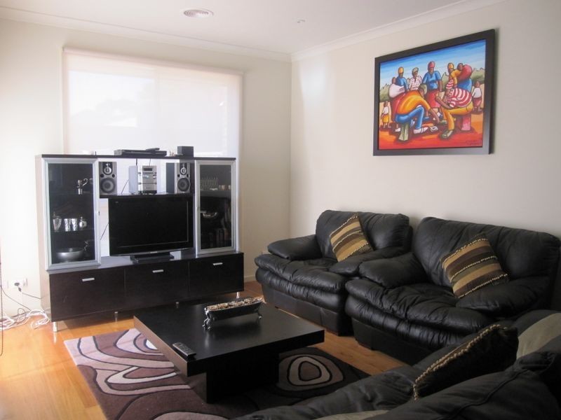 2/110 Neville Street, Carnegie VIC 3163