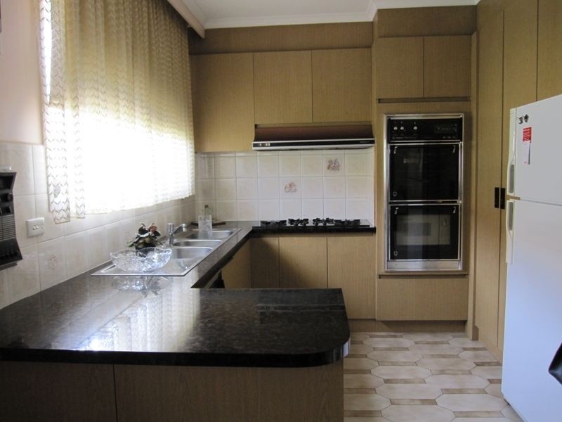 3/16 King Street, Elsternwick VIC 3185