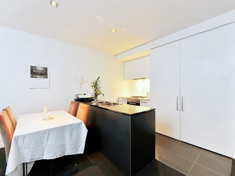 20D/9 Warner Street, Malvern VIC 3144