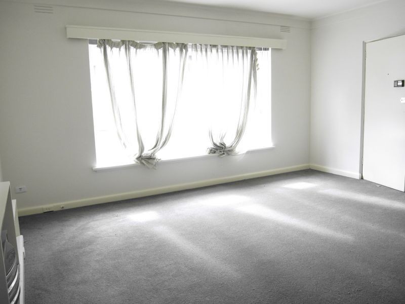 1/5 Spray Street, Elwood VIC 3184