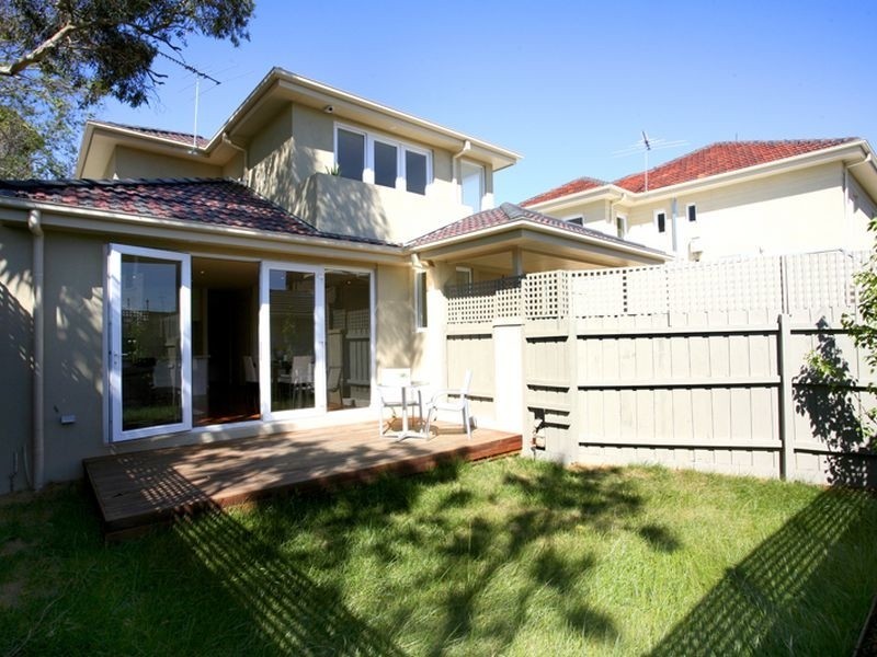 27 Leaburn Avenue, Caulfield North VIC 3161