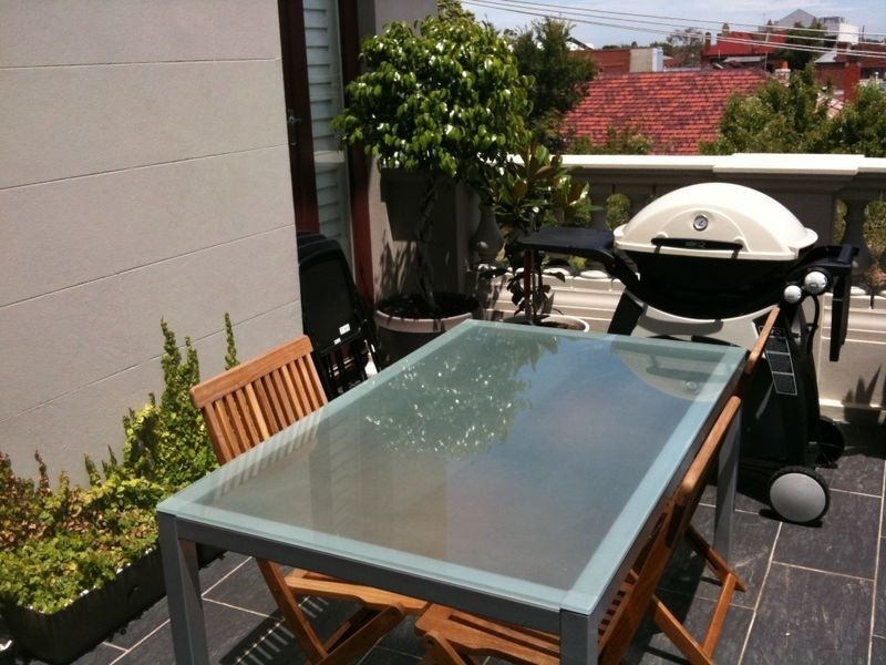 4/1a Maysbury Avenue, Elsternwick VIC 3185