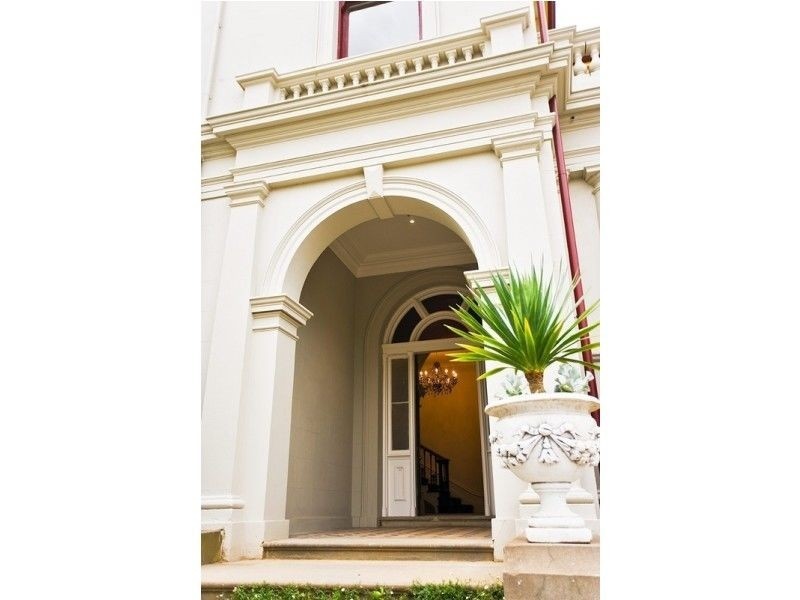 4/1a Maysbury Avenue, Elsternwick VIC 3185