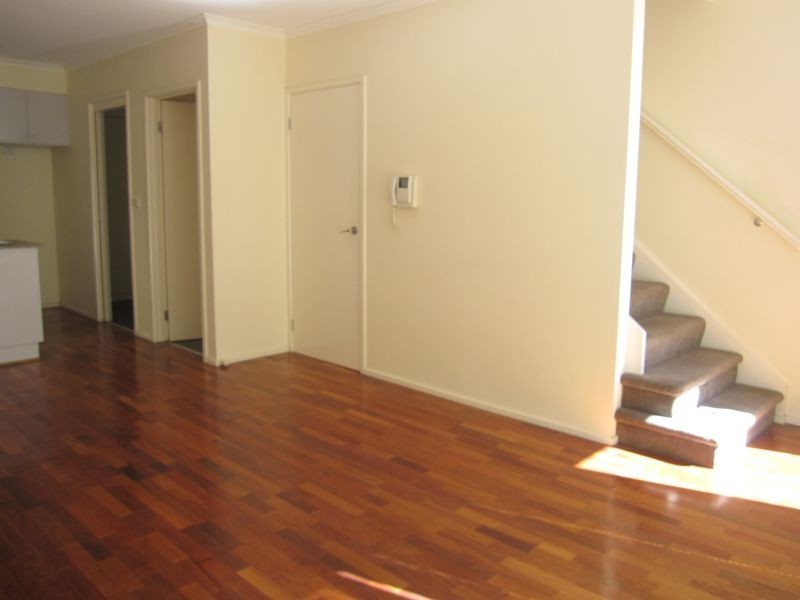 5/1204 Glenhuntly Road, Glen Huntly VIC 3163