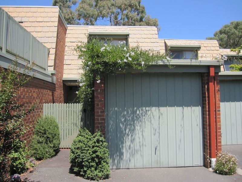 11/16-20 Milton Street, Elwood VIC 3184