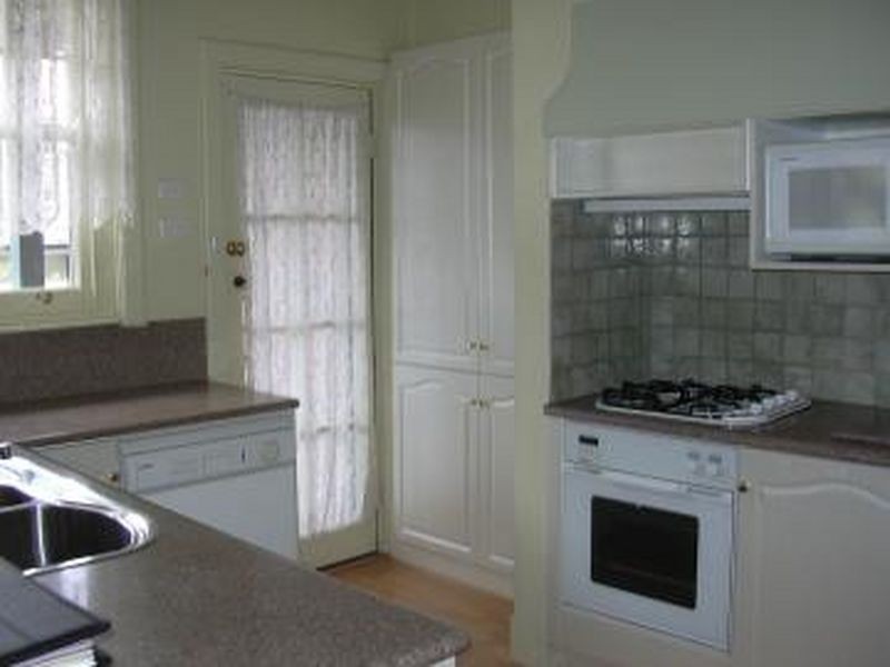 4/305 Dandenong Road, Armadale VIC 3143