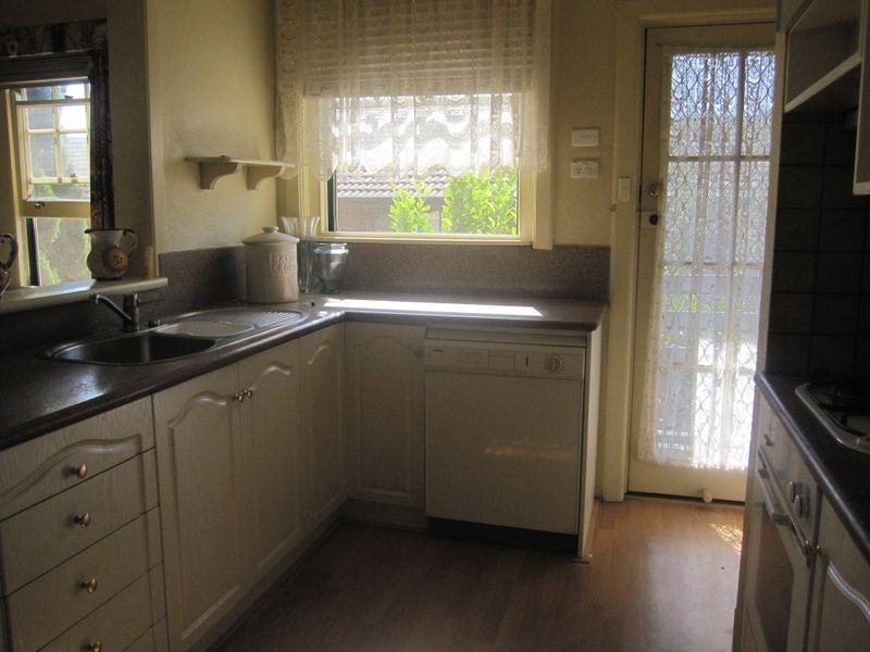 4/305 Dandenong Road, Armadale VIC 3143