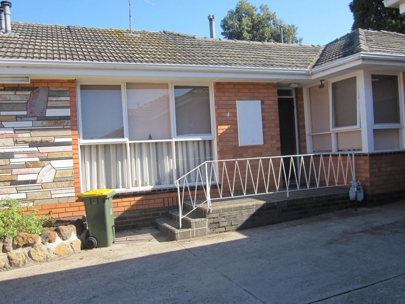 4/6 Glenferrie Street, Caulfield North VIC 3161