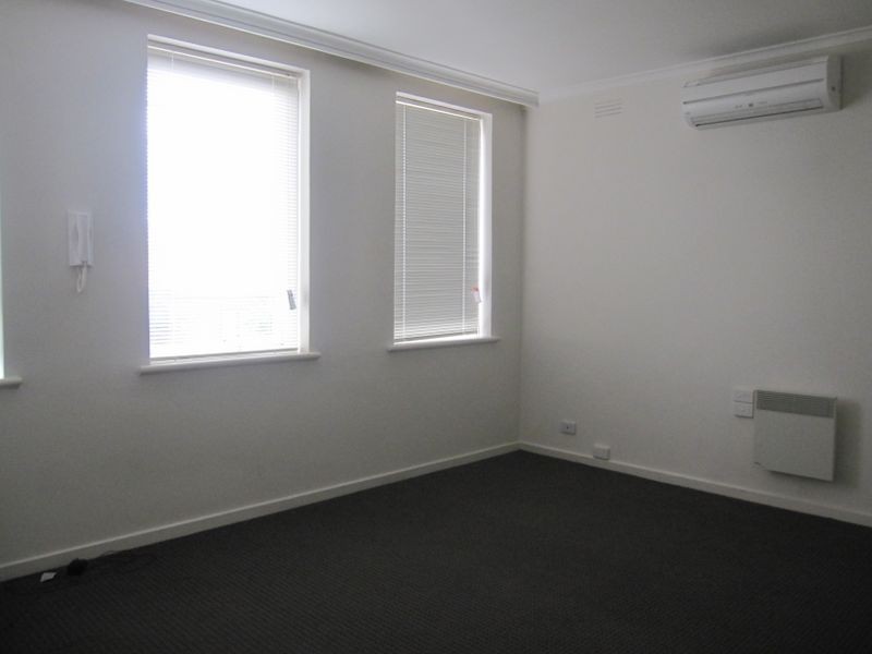 4/40 Sycamore Grove, St Kilda East VIC 3183
