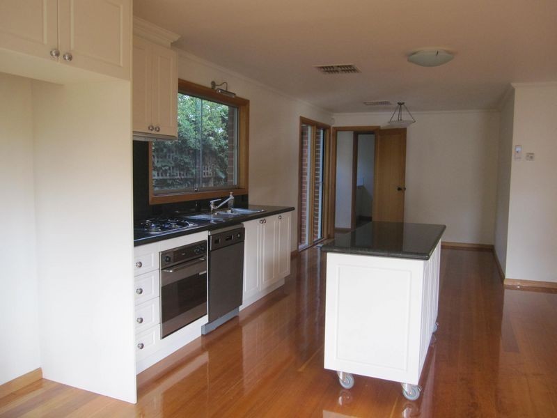 2A Keys Avenue, Brighton East VIC 3187