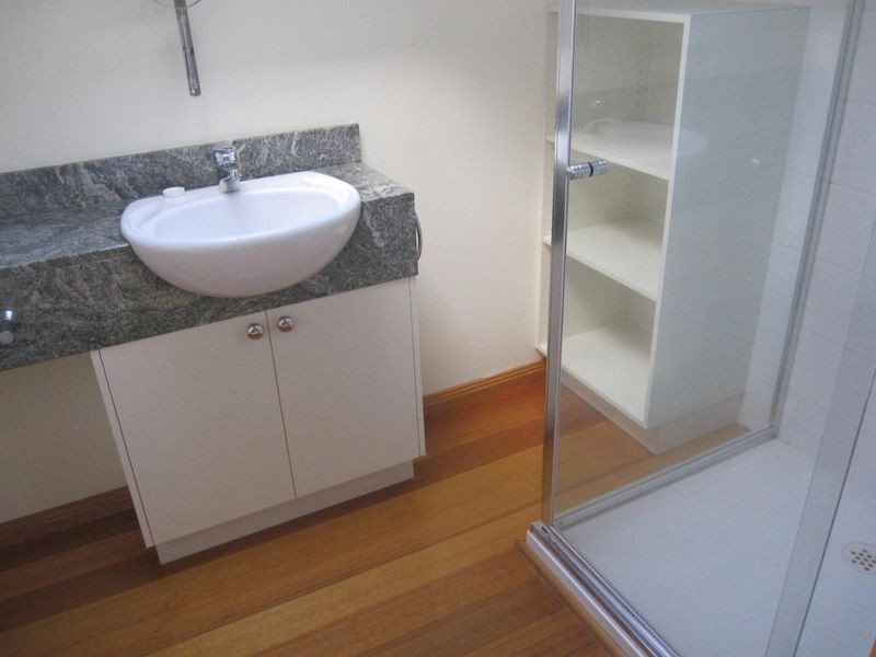 2A Keys Avenue, Brighton East VIC 3187