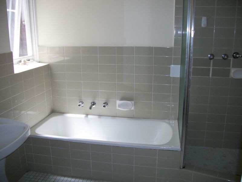 1/8 Nyora Street, Malvern East VIC 3145