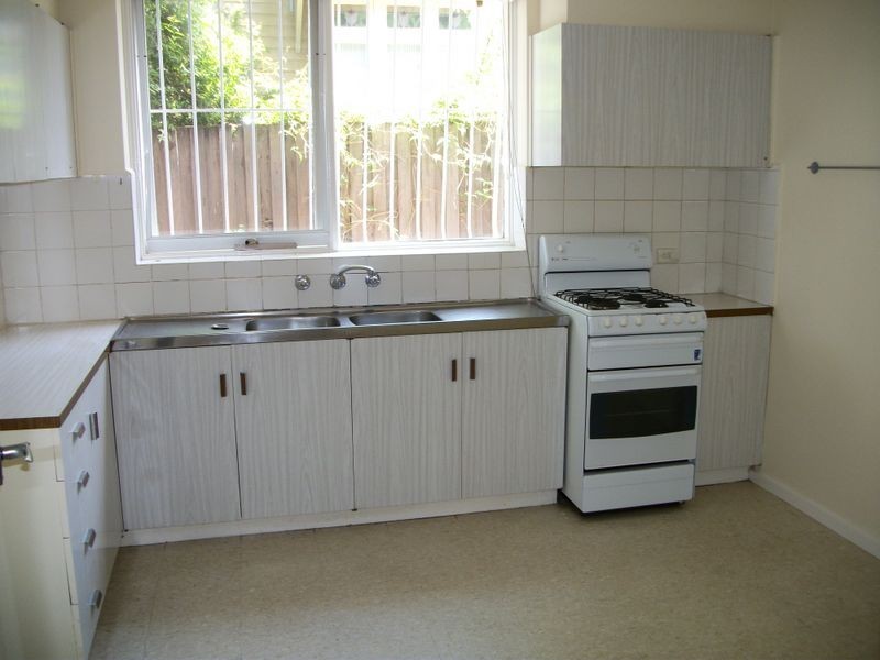 1/8 Nyora Street, Malvern East VIC 3145