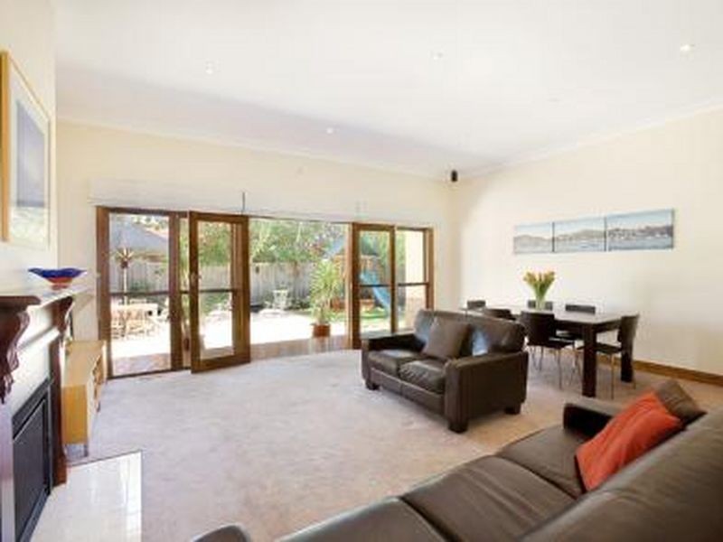 13 Grey Street, Caulfield South VIC 3162