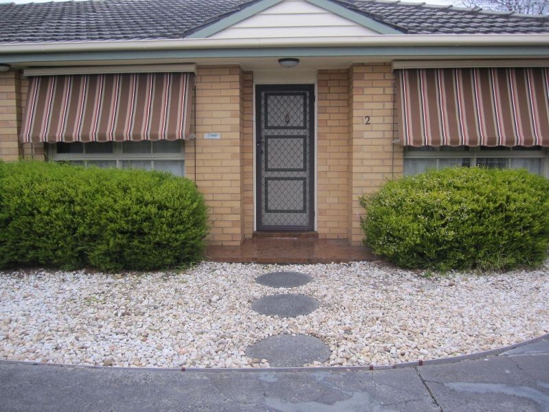 2/58 Coorigil Road, Carnegie VIC 3163