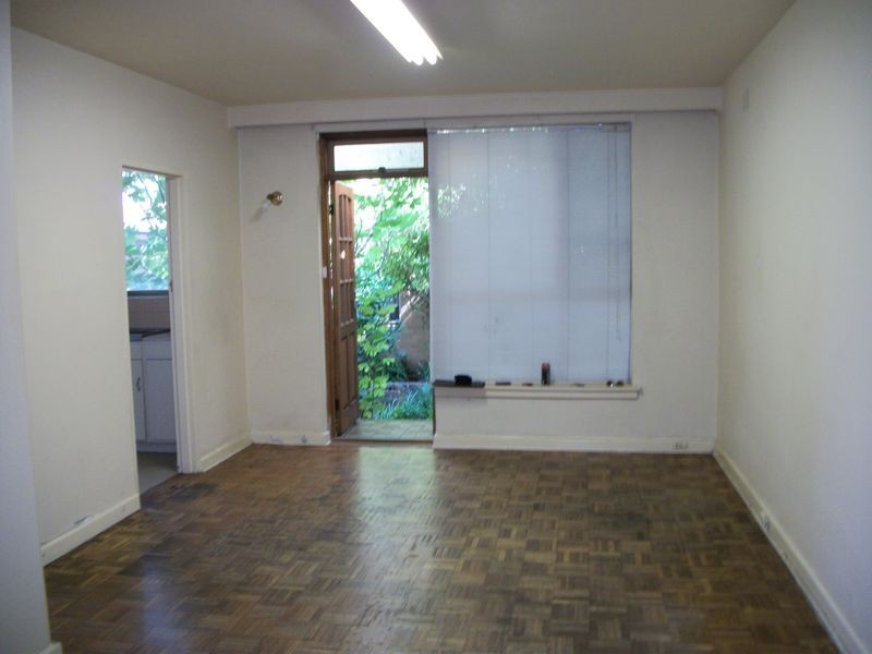 2/9A Tennyson Street, Elwood VIC 3184