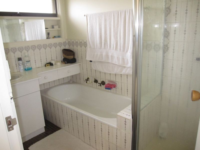 2/27 Moonya Road, Carnegie VIC 3163