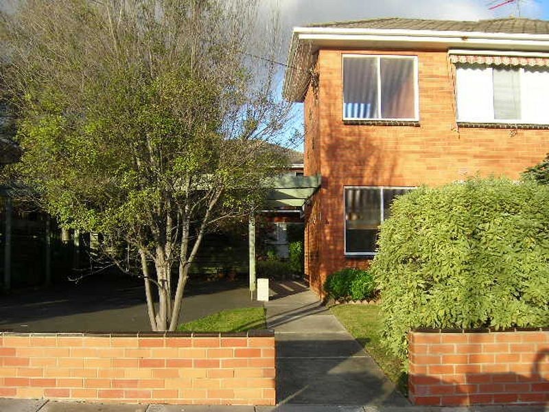1/8 Gardenia Road, Elsternwick VIC 3185