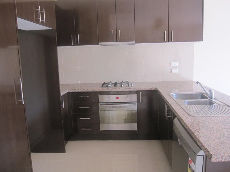 7/62 Andrew Street, Melton South VIC 3338