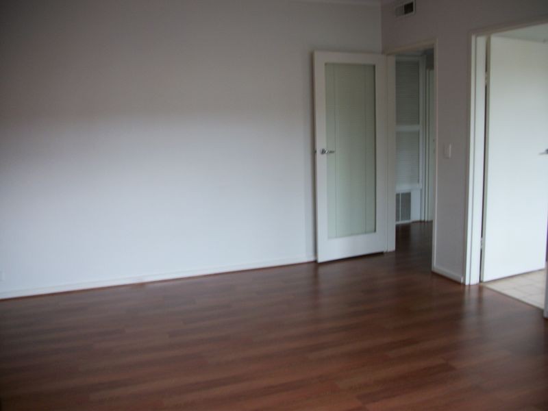 11/13 Lansdowne Road, St Kilda East VIC 3183