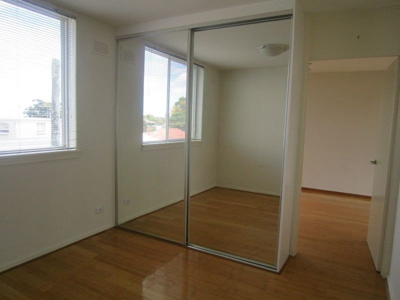 11/245 Hotham Street, Elsternwick VIC 3185