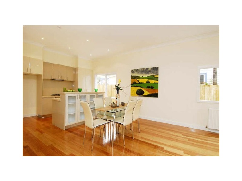 5 Graceburn Avenue, Carnegie VIC 3163