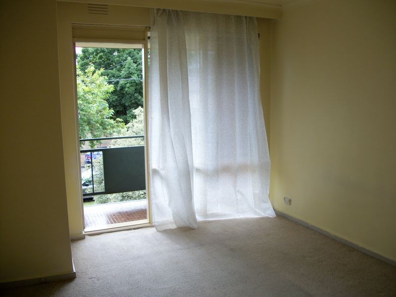 8/21 Dunoon Street, Murrumbeena VIC 3163