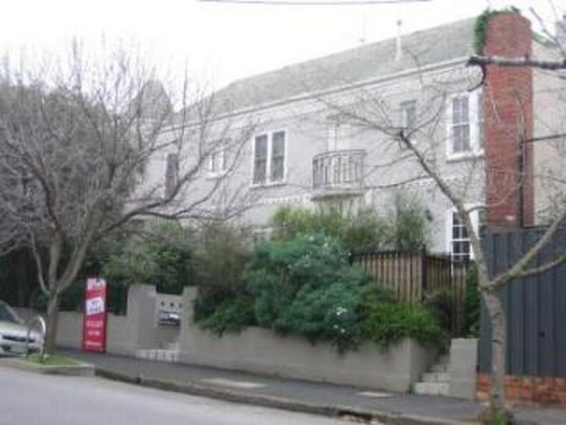 6/70-72 Canterbury Road, Toorak VIC 3142