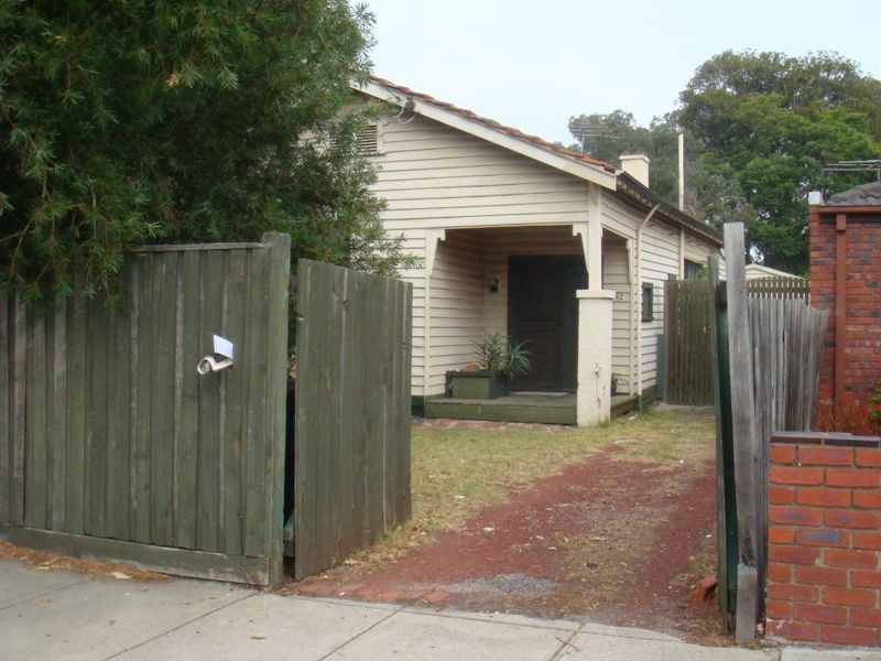 482 Hawthorn Road, Caulfield South VIC 3162