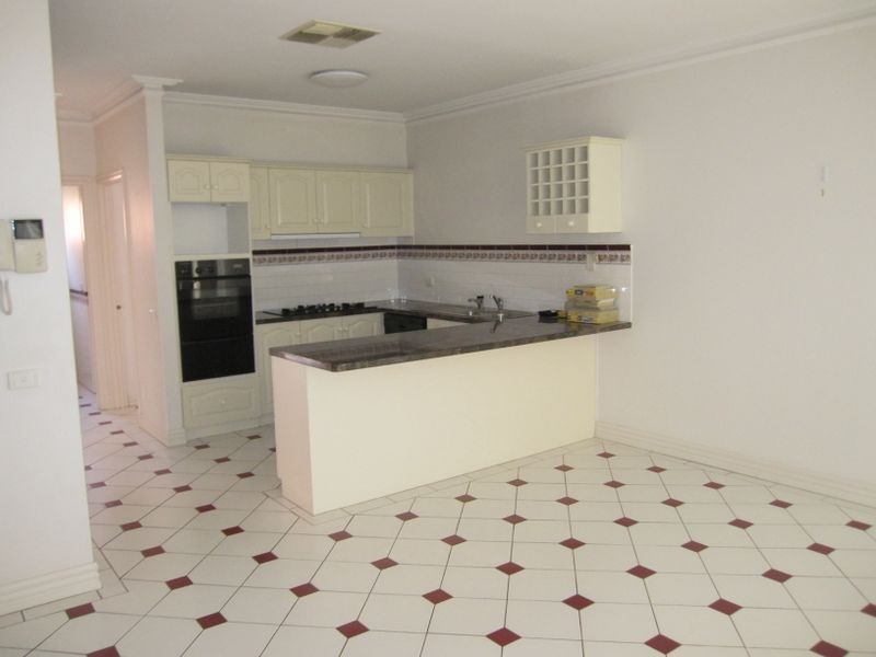 24 Downshire Road, Elsternwick VIC 3185