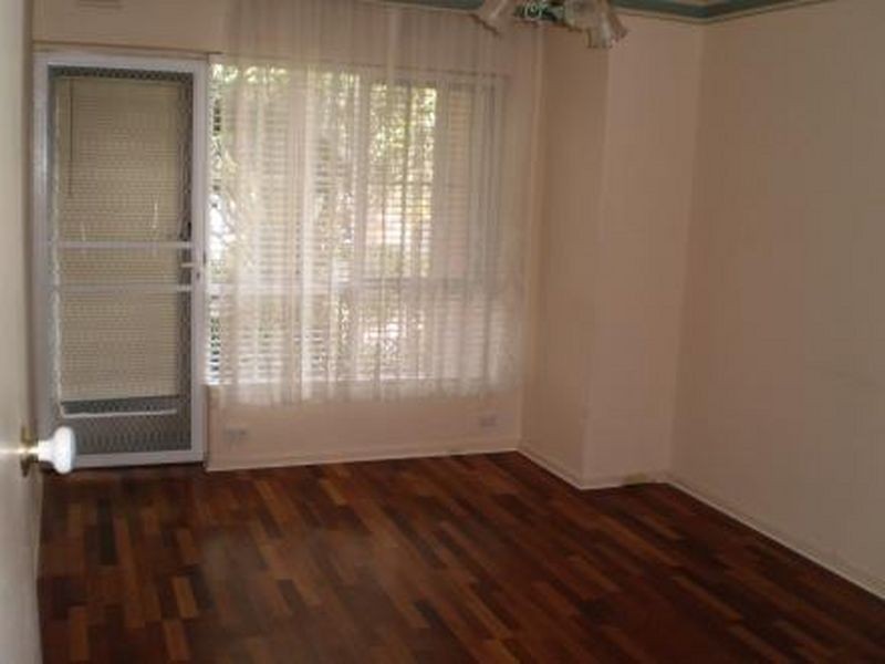 2/23 Elliott Avenue, Carnegie VIC 3163