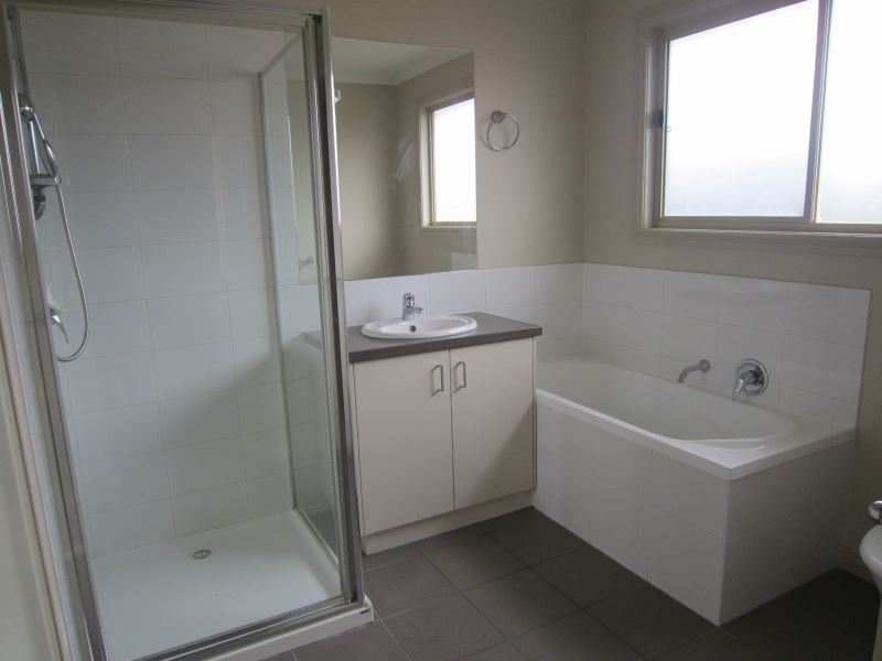 1/5 Edna Street, Mount Waverley VIC 3149