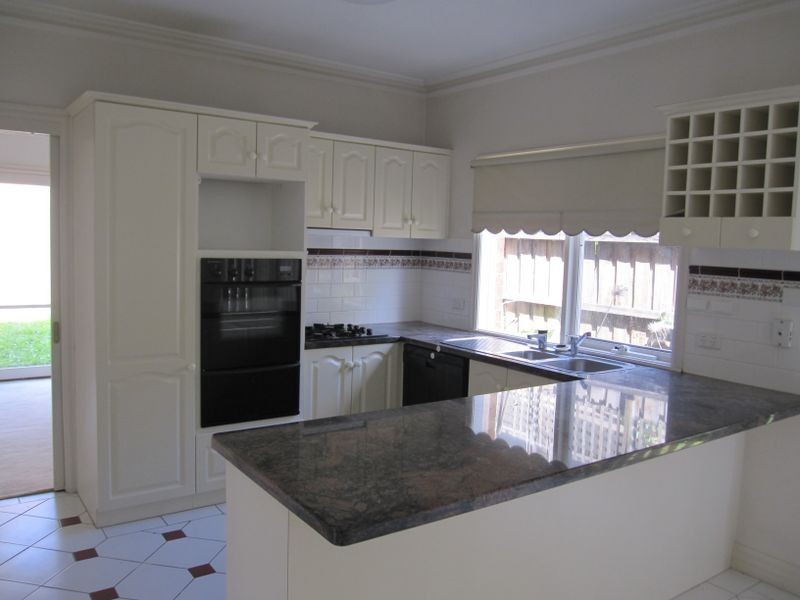 7 Rowan Street, Elsternwick VIC 3185