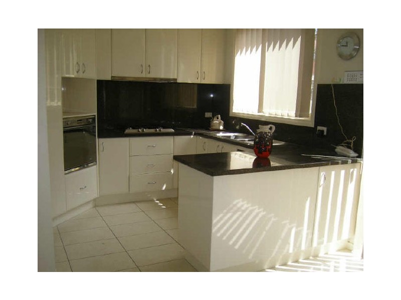 3/221 Kambrook Road, Caulfield South VIC 3162