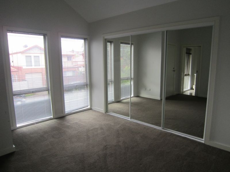 32 Millward Street, Brunswick VIC 3056